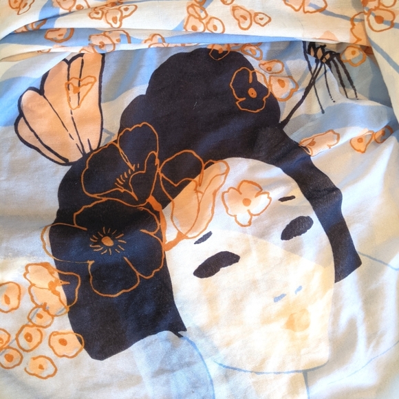 3/15✨ Cherry Blossom Blue Pink White Tassel Scarf - Picture 7 of 7